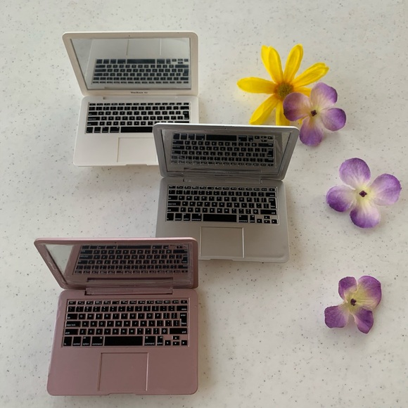 Rose Gold Apple MacBook Mirror - Picture 2 of 3